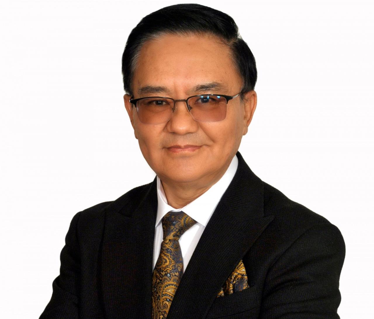 aziz sancar ile 7 gun ozbekce olarak yayinlandi 1 HZPzP43u