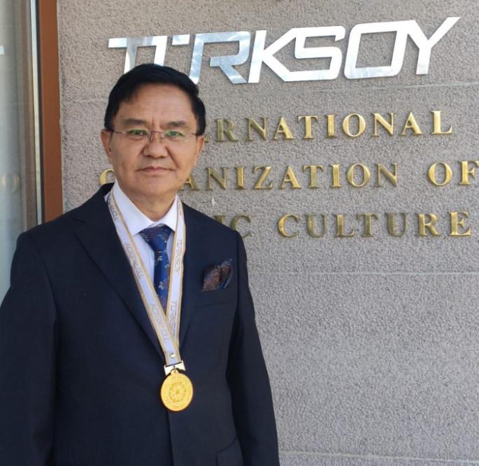 aziz sancar ile 7 gun ozbekce olarak yayinlandi 2 kW2tJdZf